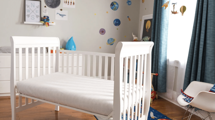 lullaby earth super lightweight crib mattress