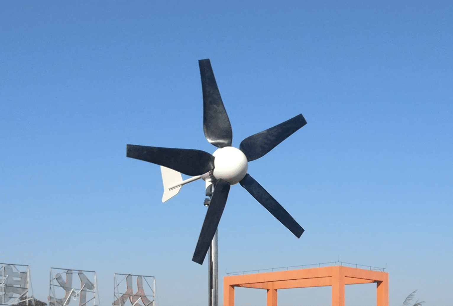 The 5 Best Home Wind Turbines for Clean Energy Generation - LeafScore